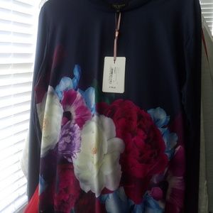 Ted Baker Light sweater BRAND NEW🌻💙❣️💌